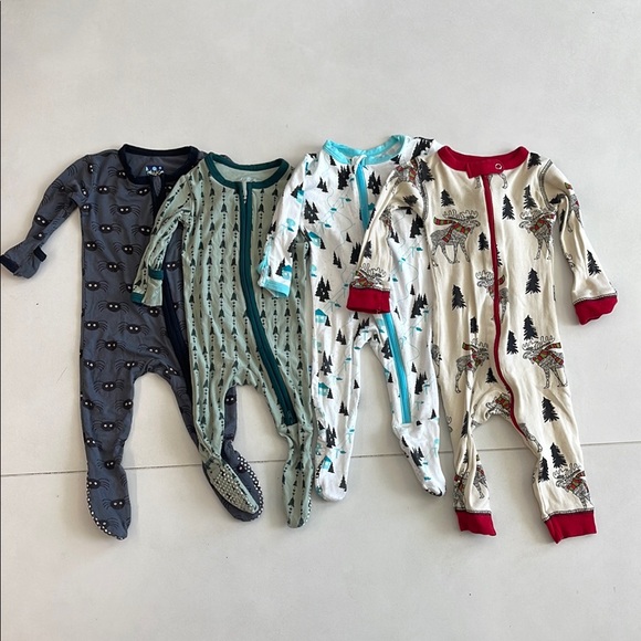 Kids pajamas bundle